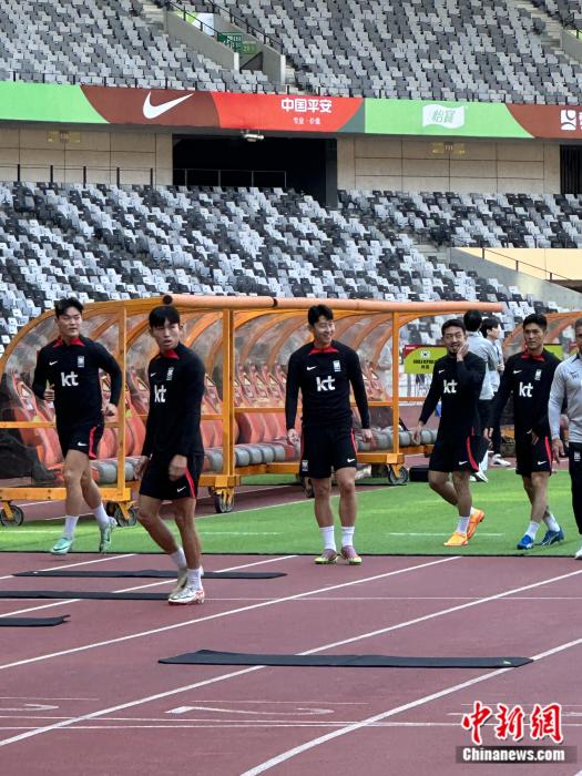 深圳主场大战韩国队，国足能否承载全国球迷的