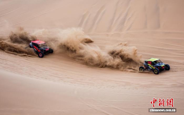 2025中国汽车场地越野锦标赛杭锦旗站决出各组冠