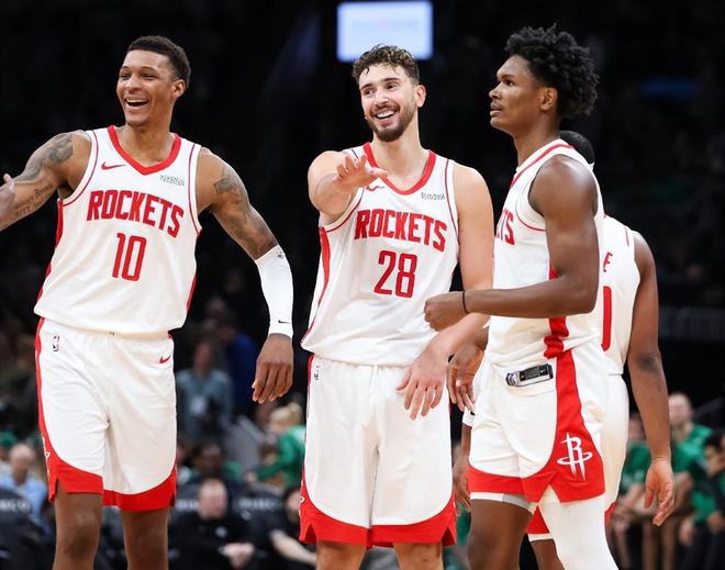 火箭队惜败森林狼 阿门41分难掩投射短板