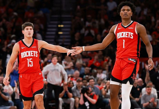 火箭队惜败森林狼 阿门41分难掩投射短板