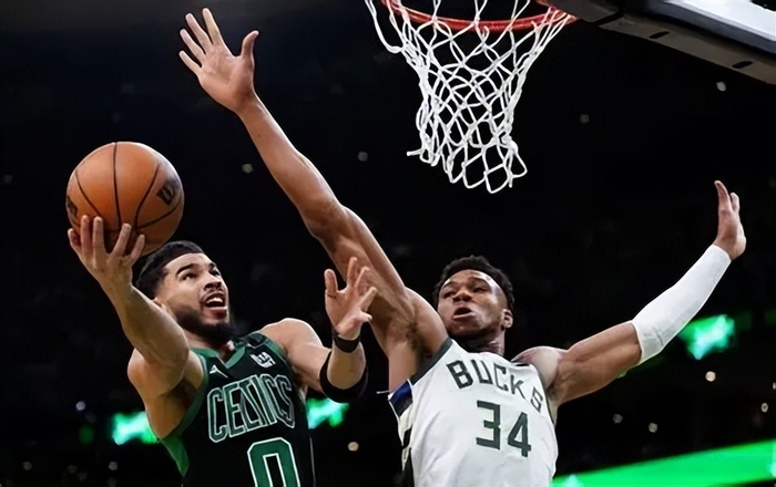 字母哥交易方案曝光 雄鹿高层服软引凯尔特人争